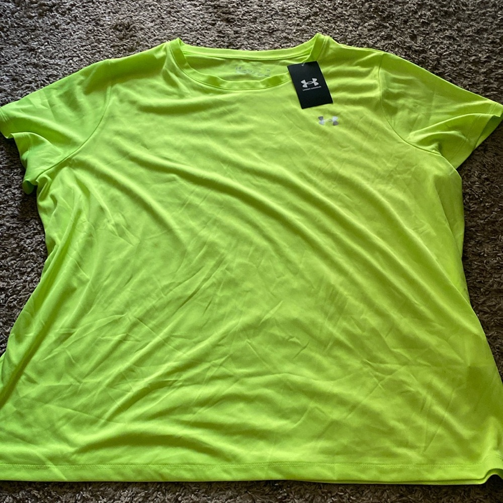 Women’s Under Armour Tee
